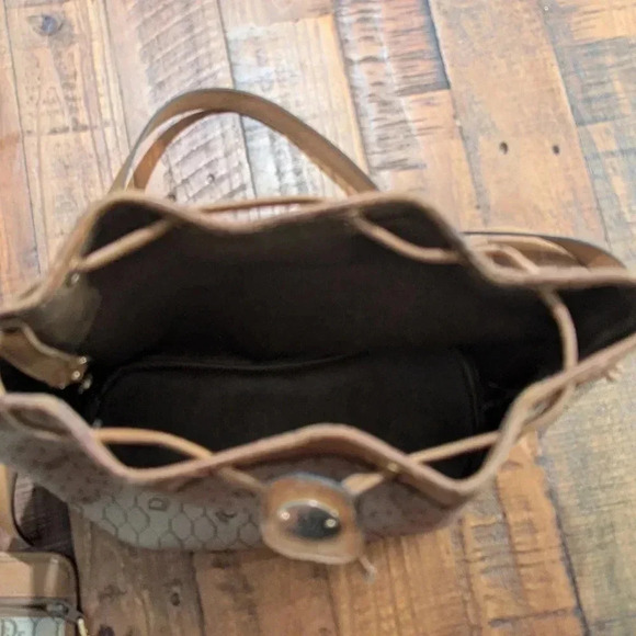 Authentic Vintage Christian Dior Bucket Bag + Pouch - Picture 11 of 16